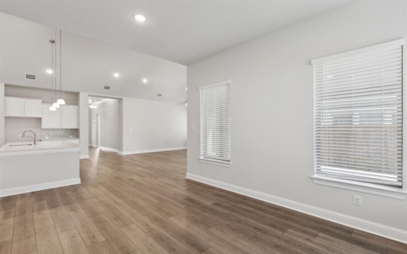 1004 Sunflower Street, Crowley, TX 76036, 3 Bedrooms Bedrooms, ,2 BathroomsBathrooms,Residential,For Sale,1004 Sunflower Street,20926892