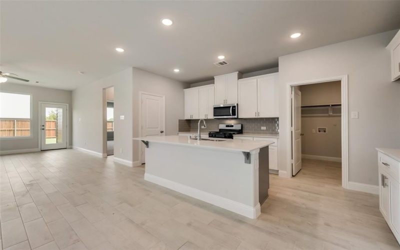 1621 Cloud Cover View, Weston, TX 75009, 4 Bedrooms Bedrooms, ,2 BathroomsBathrooms,Residential Lease,For Rent,1621 Cloud Cover View,20925068