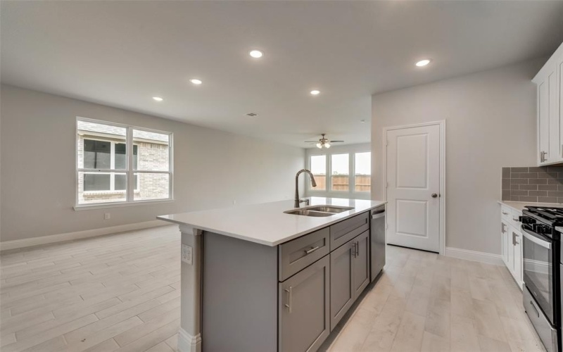 1621 Cloud Cover View, Weston, TX 75009, 4 Bedrooms Bedrooms, ,2 BathroomsBathrooms,Residential Lease,For Rent,1621 Cloud Cover View,20925068