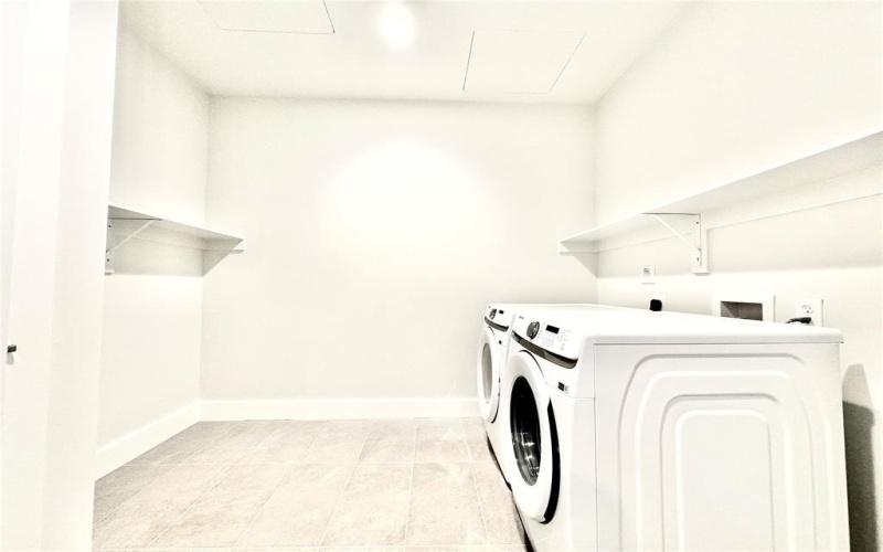 8111 Douglas Avenue #1403, Dallas, TX 75225, 2 Bedrooms Bedrooms, ,2 BathroomsBathrooms,Residential Lease,For Rent,8111 Douglas Avenue,20925436