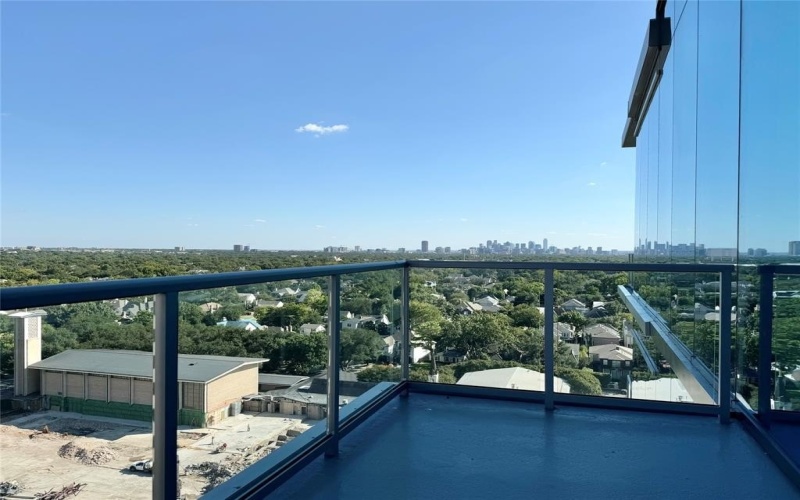 8111 Douglas Avenue #1403, Dallas, TX 75225, 2 Bedrooms Bedrooms, ,2 BathroomsBathrooms,Residential Lease,For Rent,8111 Douglas Avenue,20925436