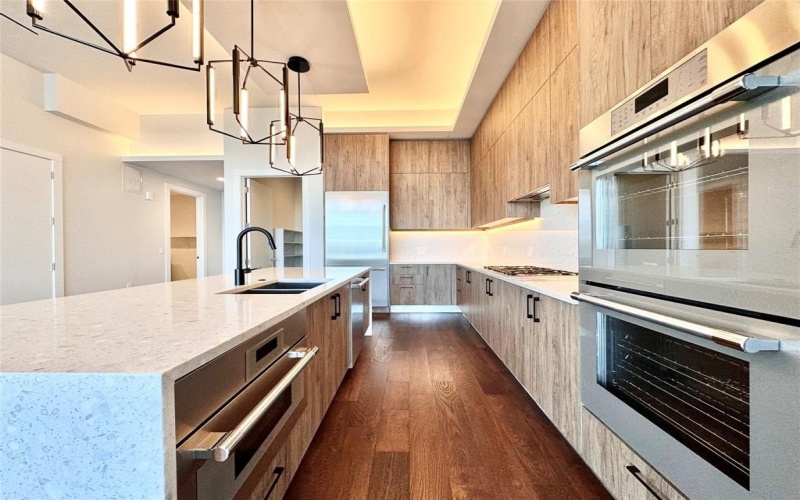 8111 Douglas Avenue #1403, Dallas, TX 75225, 2 Bedrooms Bedrooms, ,2 BathroomsBathrooms,Residential Lease,For Rent,8111 Douglas Avenue,20925436