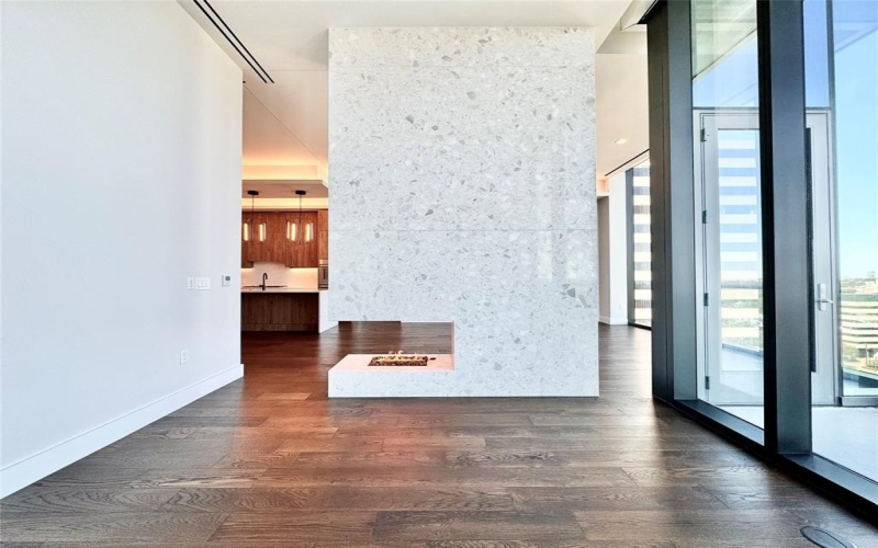 8111 Douglas Avenue #1403, Dallas, TX 75225, 2 Bedrooms Bedrooms, ,2 BathroomsBathrooms,Residential Lease,For Rent,8111 Douglas Avenue,20925436