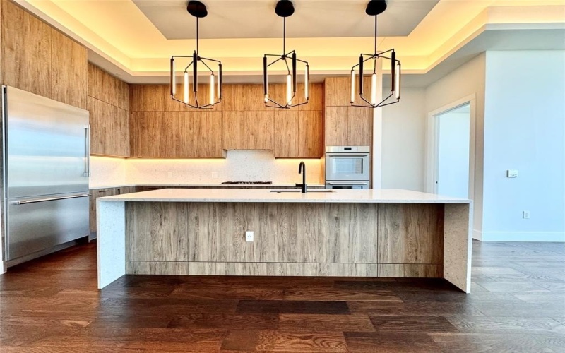 8111 Douglas Avenue #1403, Dallas, TX 75225, 2 Bedrooms Bedrooms, ,2 BathroomsBathrooms,Residential Lease,For Rent,8111 Douglas Avenue,20925436