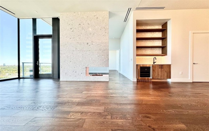 8111 Douglas Avenue #1403, Dallas, TX 75225, 2 Bedrooms Bedrooms, ,2 BathroomsBathrooms,Residential Lease,For Rent,8111 Douglas Avenue,20925436