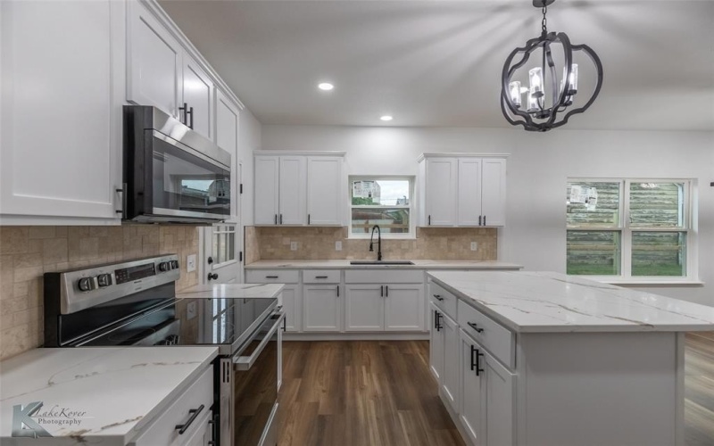1370 Pecan Street, Abilene, TX 79602, 3 Bedrooms Bedrooms, ,2 BathroomsBathrooms,Residential,For Sale,1370 Pecan Street,20925456