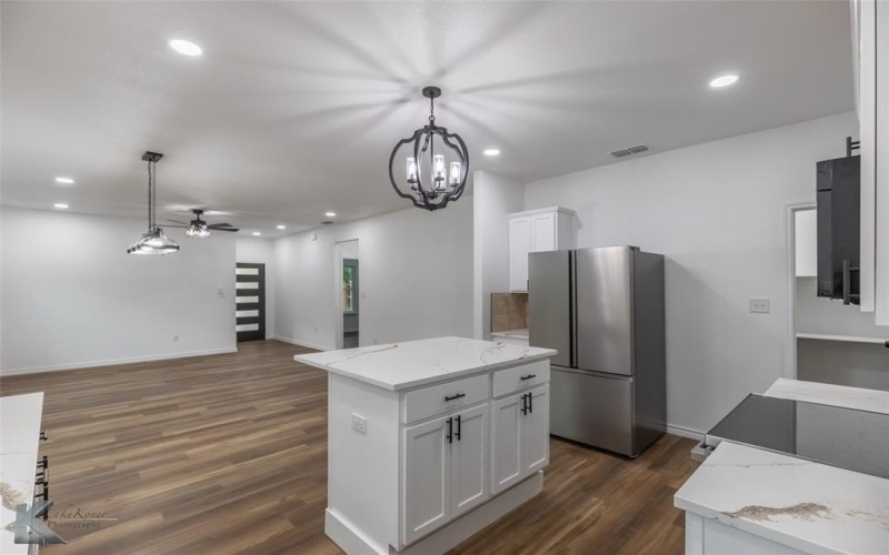 1370 Pecan Street, Abilene, TX 79602, 3 Bedrooms Bedrooms, ,2 BathroomsBathrooms,Residential,For Sale,1370 Pecan Street,20925456