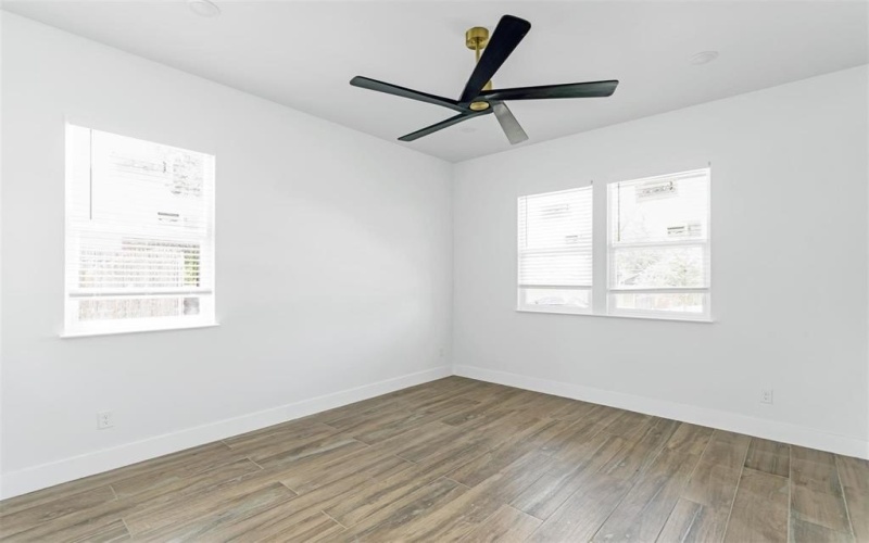 1116 E Cannon Street, Fort Worth, TX 76104, 3 Bedrooms Bedrooms, ,2 BathroomsBathrooms,Residential Lease,For Rent,1116 E Cannon Street,20925494