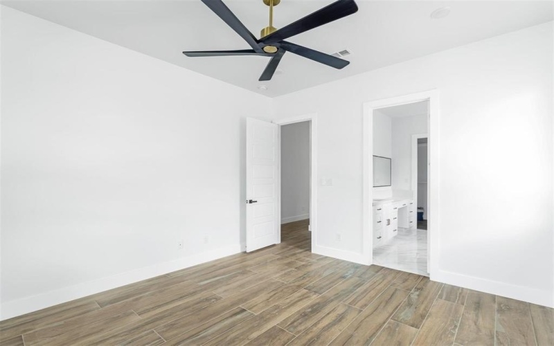 1116 E Cannon Street, Fort Worth, TX 76104, 3 Bedrooms Bedrooms, ,2 BathroomsBathrooms,Residential Lease,For Rent,1116 E Cannon Street,20925494