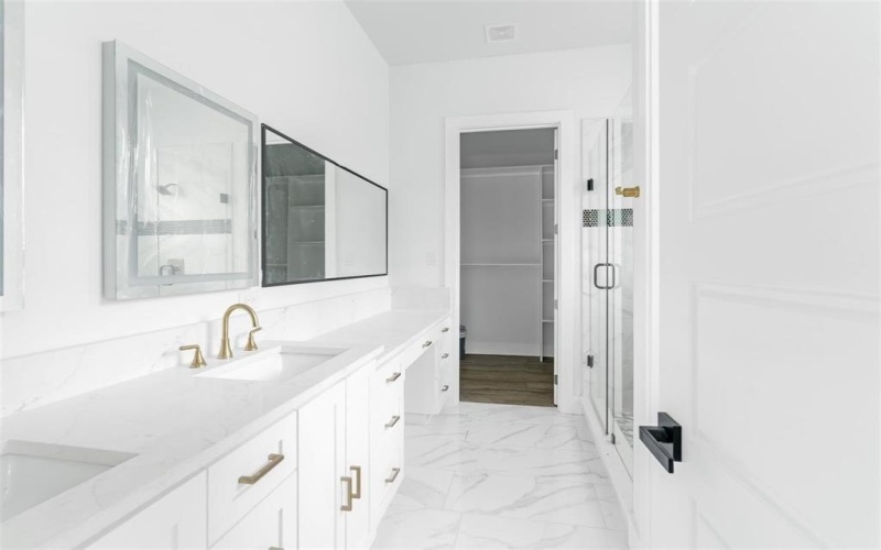 1116 E Cannon Street, Fort Worth, TX 76104, 3 Bedrooms Bedrooms, ,2 BathroomsBathrooms,Residential Lease,For Rent,1116 E Cannon Street,20925494