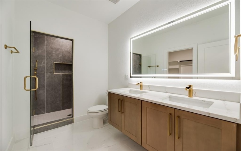 3904 De Maggio Avenue, Dallas, TX 75210, 4 Bedrooms Bedrooms, ,2 BathroomsBathrooms,Residential,For Sale,3904 De Maggio Avenue,20925771