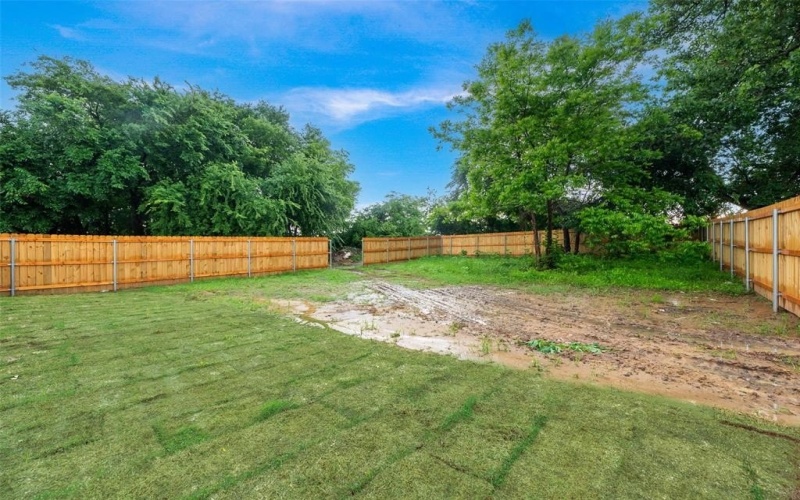3904 De Maggio Avenue, Dallas, TX 75210, 4 Bedrooms Bedrooms, ,2 BathroomsBathrooms,Residential,For Sale,3904 De Maggio Avenue,20925771