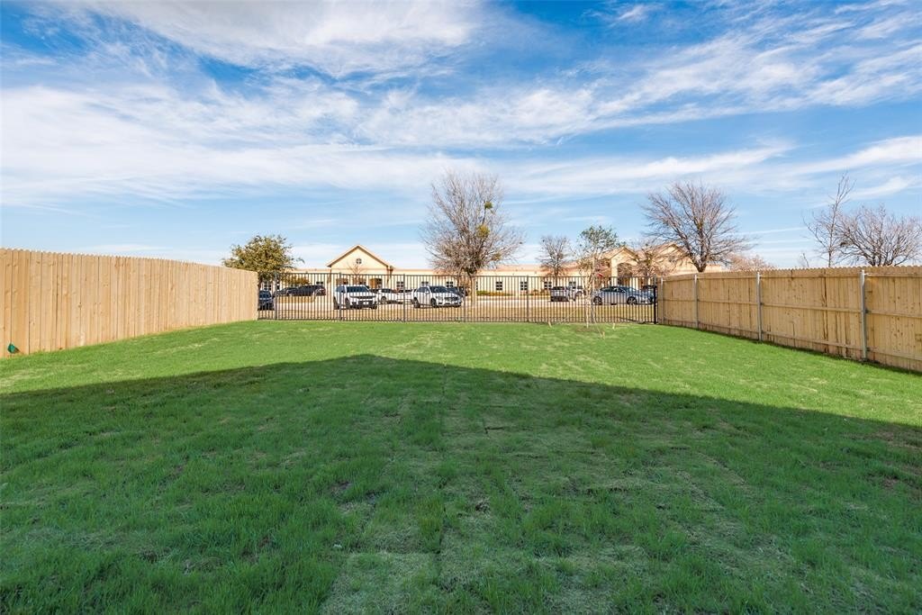 10757 Cowhide Lane, Fort Worth, TX 76108, 3 Habitaciones Habitaciones , ,2 BañosBaños,Residential,En Venta,10757 Cowhide Lane,20925829