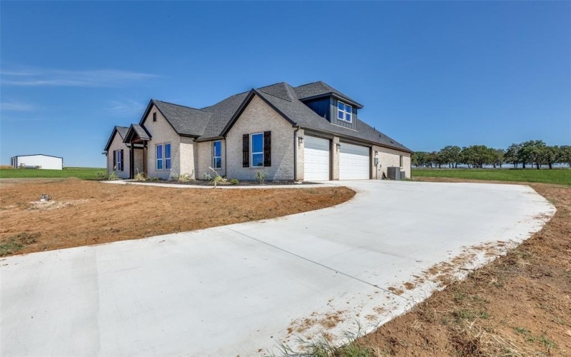 2017 Swallowtail Court, Poolville, TX 76487, 5 Bedrooms Bedrooms, ,5 BathroomsBathrooms,Residential,For Sale,2017 Swallowtail Court,20925877