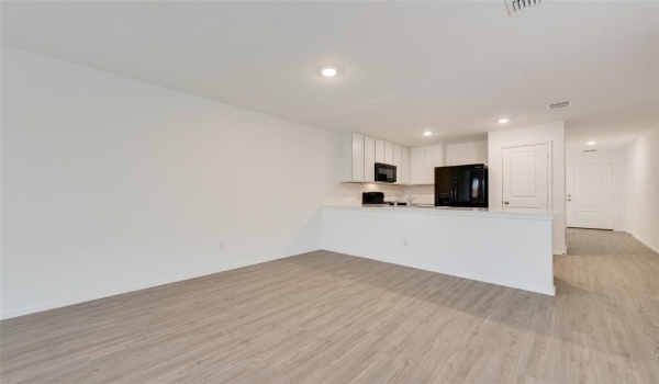 1605 Crested Way, Fort Worth, TX 76140, 3 Bedrooms Bedrooms, ,2 BathroomsBathrooms,Residential,For Sale,1605 Crested Way,20925880