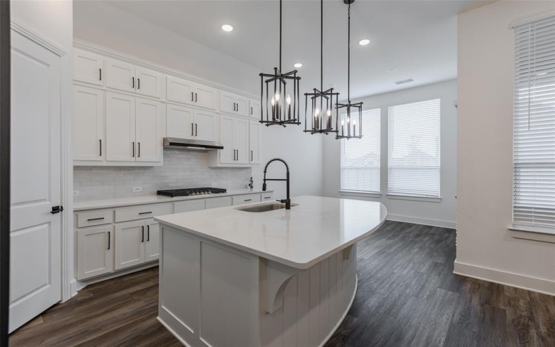 3509 Mescalbean Drive, McKinney, TX 75071, 4 Bedrooms Bedrooms, ,2 BathroomsBathrooms,Residential,For Sale,3509 Mescalbean Drive,20925946