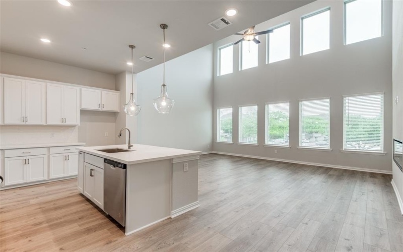 8343 Challenger Lane, Frisco, TX 75034, 3 Bedrooms Bedrooms, ,3 BathroomsBathrooms,Residential Lease,For Rent,8343 Challenger Lane,20926025