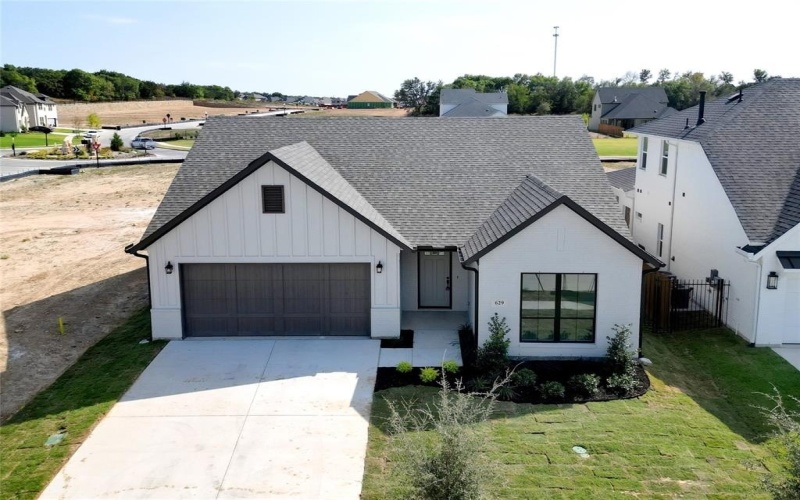 629 Hummingbird Drive, Aledo, TX 76008, 3 Bedrooms Bedrooms, ,2 BathroomsBathrooms,Residential,For Sale,629 Hummingbird Drive,20926088