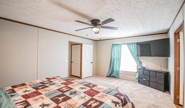 335 Overland Trail, Bridgeport, TX 76426, 3 Bedrooms Bedrooms, ,2 BathroomsBathrooms,Residential,For Sale,335 Overland Trail,20926219