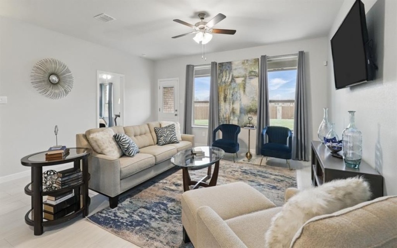 1009 TRACTION Trail, Cleburne, TX 76031, 4 Bedrooms Bedrooms, ,2 BathroomsBathrooms,Residential,For Sale,1009 TRACTION Trail,20926228