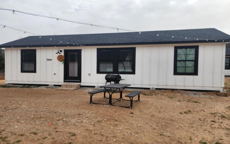 1364 County Road 316, Rainbow, TX 76077, 15 Bedrooms Bedrooms, ,12 BathroomsBathrooms,Residential Multi Family,For Sale,1364 County Road 316,20926400