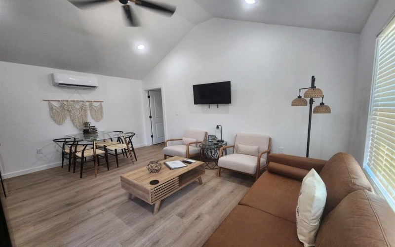 1364 County Road 316, Rainbow, TX 76077, 15 Bedrooms Bedrooms, ,12 BathroomsBathrooms,Residential Multi Family,For Sale,1364 County Road 316,20926400