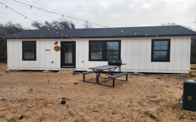 1364 County Road 316, Rainbow, TX 76077, 15 Bedrooms Bedrooms, ,12 BathroomsBathrooms,Residential Multi Family,For Sale,1364 County Road 316,20926400