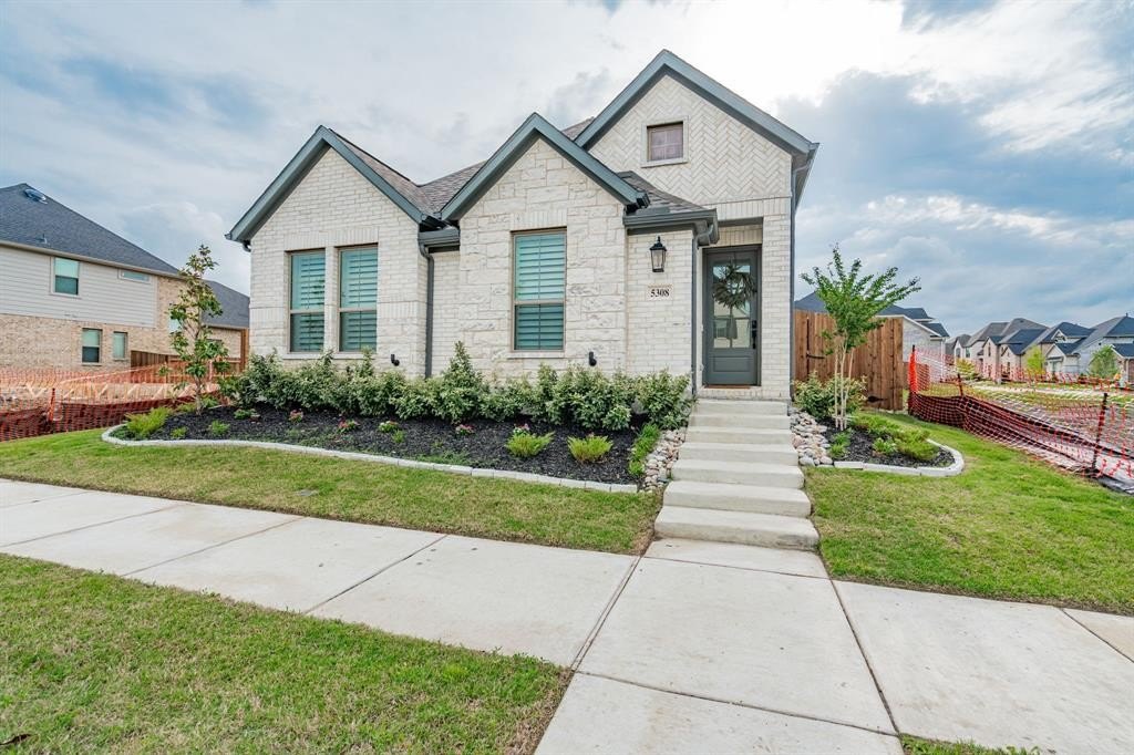 5308 Tupper Avenue, Fate, TX 75087, 3 Bedrooms Bedrooms, ,2 BathroomsBathrooms,Residential,For Sale,5308 Tupper Avenue,20926416