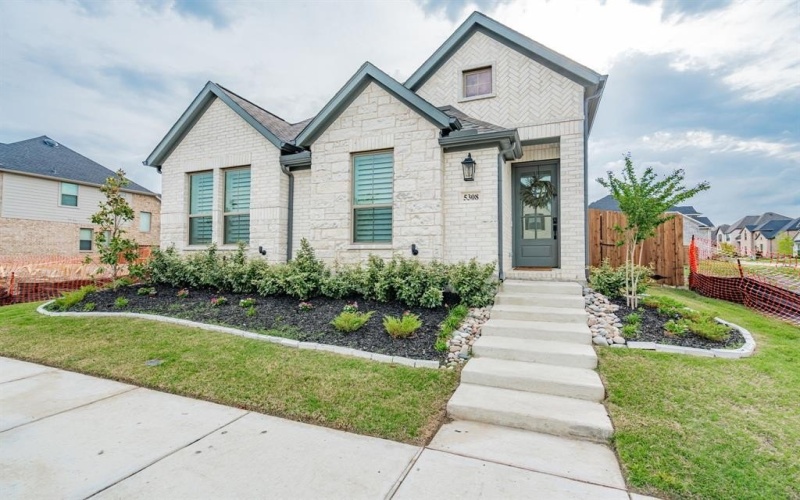 5308 Tupper Avenue, Fate, TX 75087, 3 Bedrooms Bedrooms, ,2 BathroomsBathrooms,Residential,For Sale,5308 Tupper Avenue,20926416