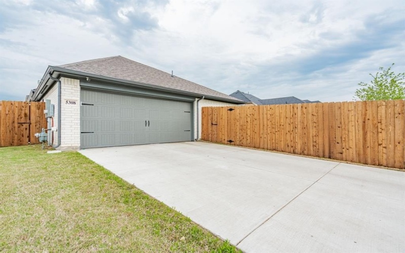 5308 Tupper Avenue, Fate, TX 75087, 3 Bedrooms Bedrooms, ,2 BathroomsBathrooms,Residential,For Sale,5308 Tupper Avenue,20926416