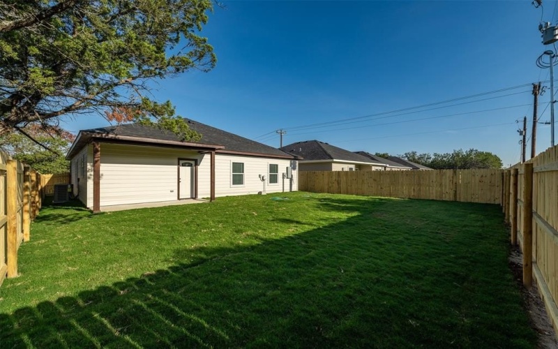 2803 Beechwood Street, Granbury, TX 76048, 3 Bedrooms Bedrooms, ,2 BathroomsBathrooms,Residential Lease,For Rent,2803 Beechwood Street,20926446