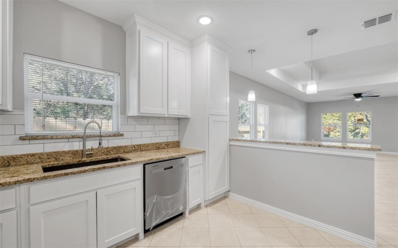 2803 Beechwood Street, Granbury, TX 76048, 3 Bedrooms Bedrooms, ,2 BathroomsBathrooms,Residential Lease,For Rent,2803 Beechwood Street,20926446