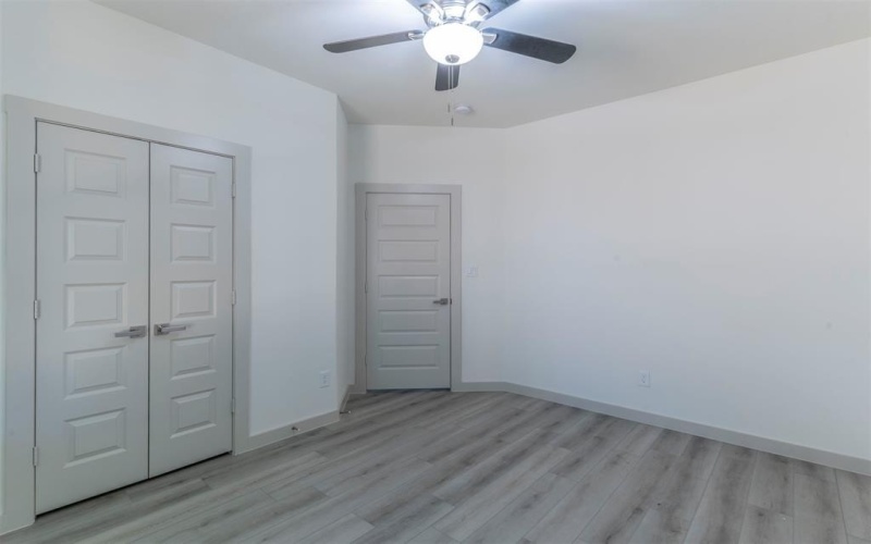 2017 Zuefeldt Drive, Arlington, TX 76002, 3 Bedrooms Bedrooms, ,2 BathroomsBathrooms,Residential,For Sale,2017 Zuefeldt Drive,20924475