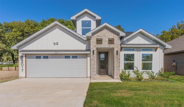 2017 Zuefeldt Drive, Arlington, TX 76002, 3 Bedrooms Bedrooms, ,2 BathroomsBathrooms,Residential,For Sale,2017 Zuefeldt Drive,20924475