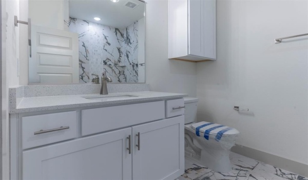 2017 Zuefeldt Drive, Arlington, TX 76002, 3 Bedrooms Bedrooms, ,2 BathroomsBathrooms,Residential,For Sale,2017 Zuefeldt Drive,20924475