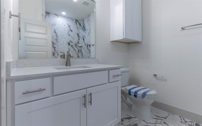 2017 Zuefeldt Drive, Arlington, TX 76002, 3 Bedrooms Bedrooms, ,2 BathroomsBathrooms,Residential,For Sale,2017 Zuefeldt Drive,20924475