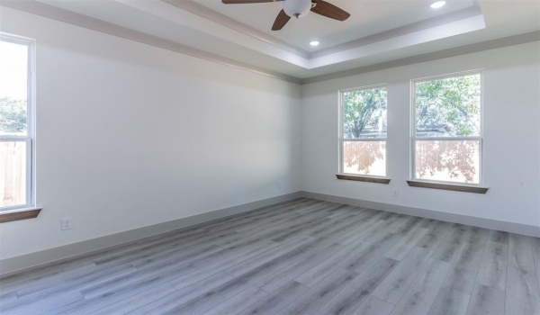 2017 Zuefeldt Drive, Arlington, TX 76002, 3 Bedrooms Bedrooms, ,2 BathroomsBathrooms,Residential,For Sale,2017 Zuefeldt Drive,20924475