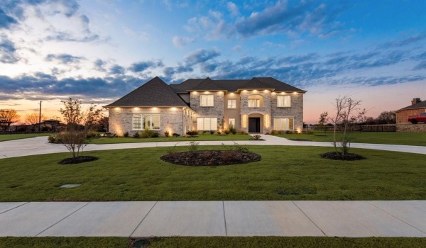 100 Old Vineyard Lane, Heath, TX 75032, 5 Bedrooms Bedrooms, ,5 BathroomsBathrooms,Residential,For Sale,100 Old Vineyard Lane,20926521
