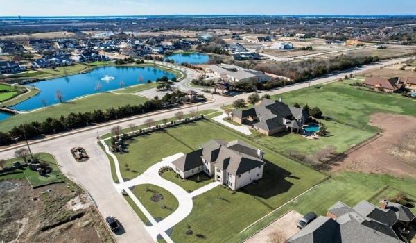 100 Old Vineyard Lane, Heath, TX 75032, 5 Bedrooms Bedrooms, ,5 BathroomsBathrooms,Residential,For Sale,100 Old Vineyard Lane,20926521