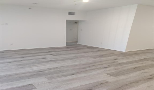 11218 Park Central Place #C, Dallas, TX 75230, 2 Bedrooms Bedrooms, ,2 BathroomsBathrooms,Residential Lease,For Rent,11218 Park Central Place,20927108