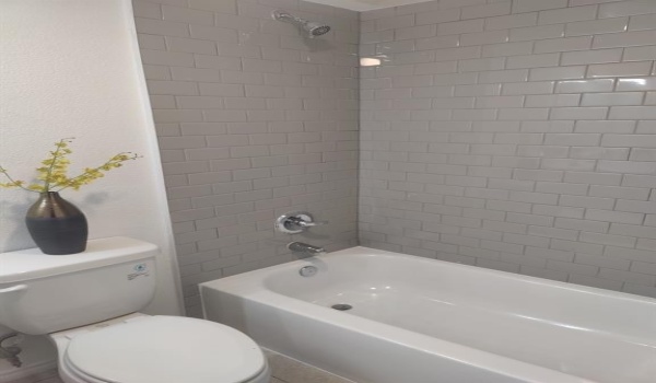 11218 Park Central Place #C, Dallas, TX 75230, 2 Bedrooms Bedrooms, ,2 BathroomsBathrooms,Residential Lease,For Rent,11218 Park Central Place,20927108