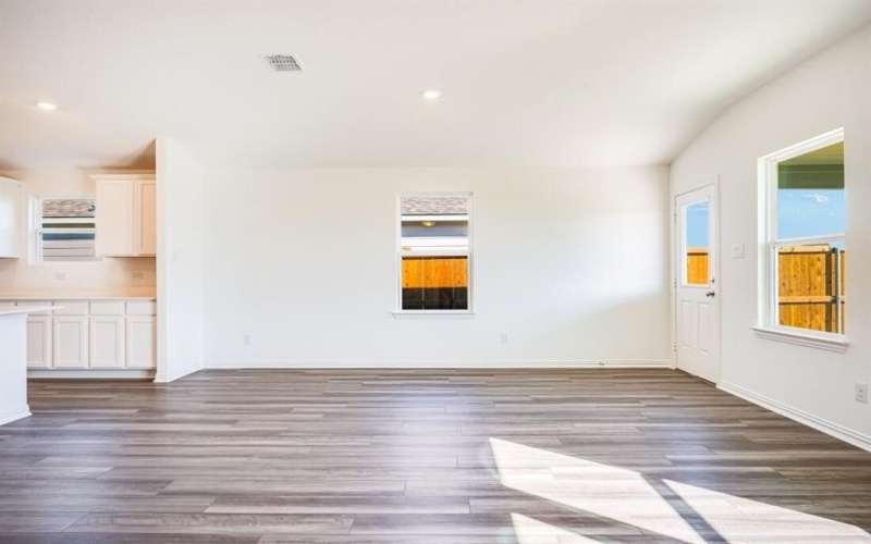 2123 Tule Way, Crandall, TX 75114, 4 Bedrooms Bedrooms, ,2 BathroomsBathrooms,Residential,For Sale,2123 Tule Way,20927196