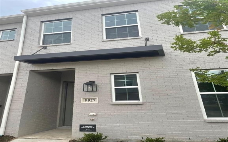 9927 Schramm Street, Irving, TX 75063, 3 Bedrooms Bedrooms, ,2 BathroomsBathrooms,Residential Lease,For Rent,9927 Schramm Street,20927260