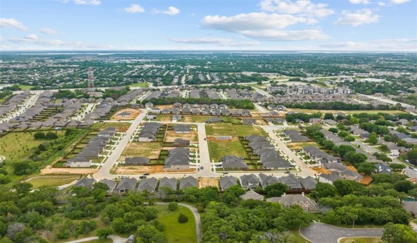4005 Whisperwood Road, Denton, TX 76210, 4 Bedrooms Bedrooms, ,3 BathroomsBathrooms,Residential,For Sale,4005 Whisperwood Road,20927292