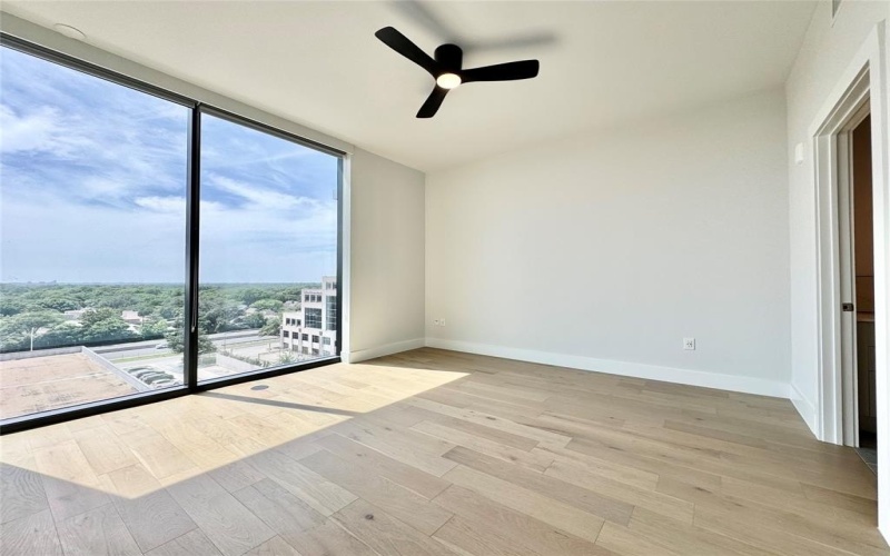 8111 Douglas Avenue #706, Dallas, TX 75225, 2 Bedrooms Bedrooms, ,2 BathroomsBathrooms,Residential Lease,For Rent,8111 Douglas Avenue,20927342