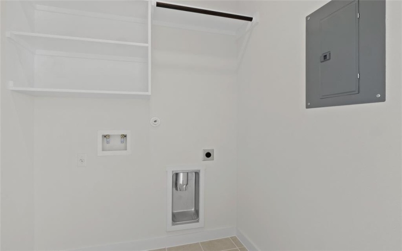 808 Pine Beach Drive, McKinney, TX 75071, 3 Bedrooms Bedrooms, ,2 BathroomsBathrooms,Residential,For Sale,808 Pine Beach Drive,20927688