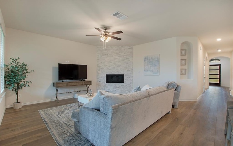 10337 Geode Street, Aubrey, TX 76227, 3 Bedrooms Bedrooms, ,2 BathroomsBathrooms,Residential,For Sale,10337 Geode Street,20927746