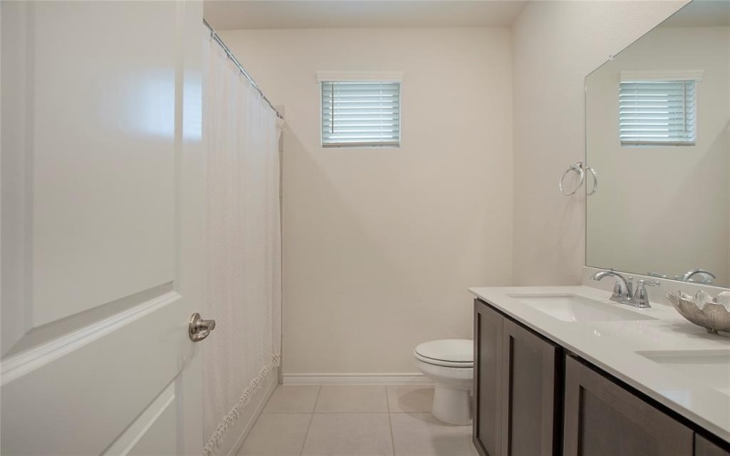 10337 Geode Street, Aubrey, TX 76227, 3 Bedrooms Bedrooms, ,2 BathroomsBathrooms,Residential,For Sale,10337 Geode Street,20927746