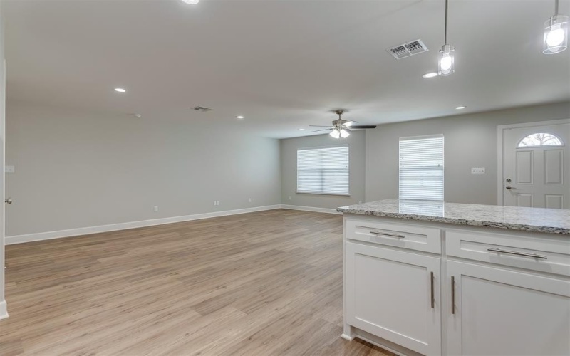 609 Casa Linda Drive #B, Ennis, TX 75119, 2 Bedrooms Bedrooms, ,2 BathroomsBathrooms,Residential Lease,For Rent,609 Casa Linda Drive,20927848