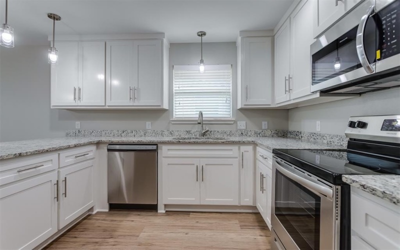 609 Casa Linda Drive #B, Ennis, TX 75119, 2 Bedrooms Bedrooms, ,2 BathroomsBathrooms,Residential Lease,For Rent,609 Casa Linda Drive,20927848